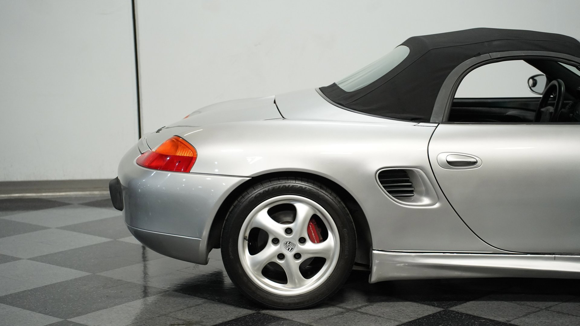 Used 1998 Porsche Boxster image 22