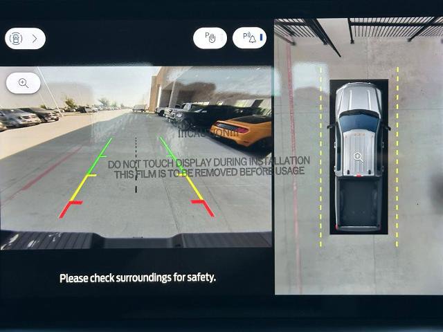 New 2026 Ford F250 Lariat w/ Black Appearance Package image 8