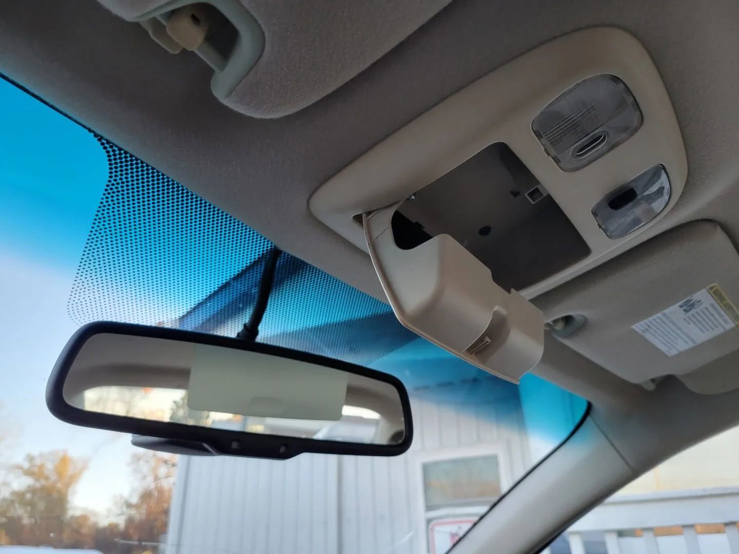 Used 2006 Mercury Milan Premier image 29