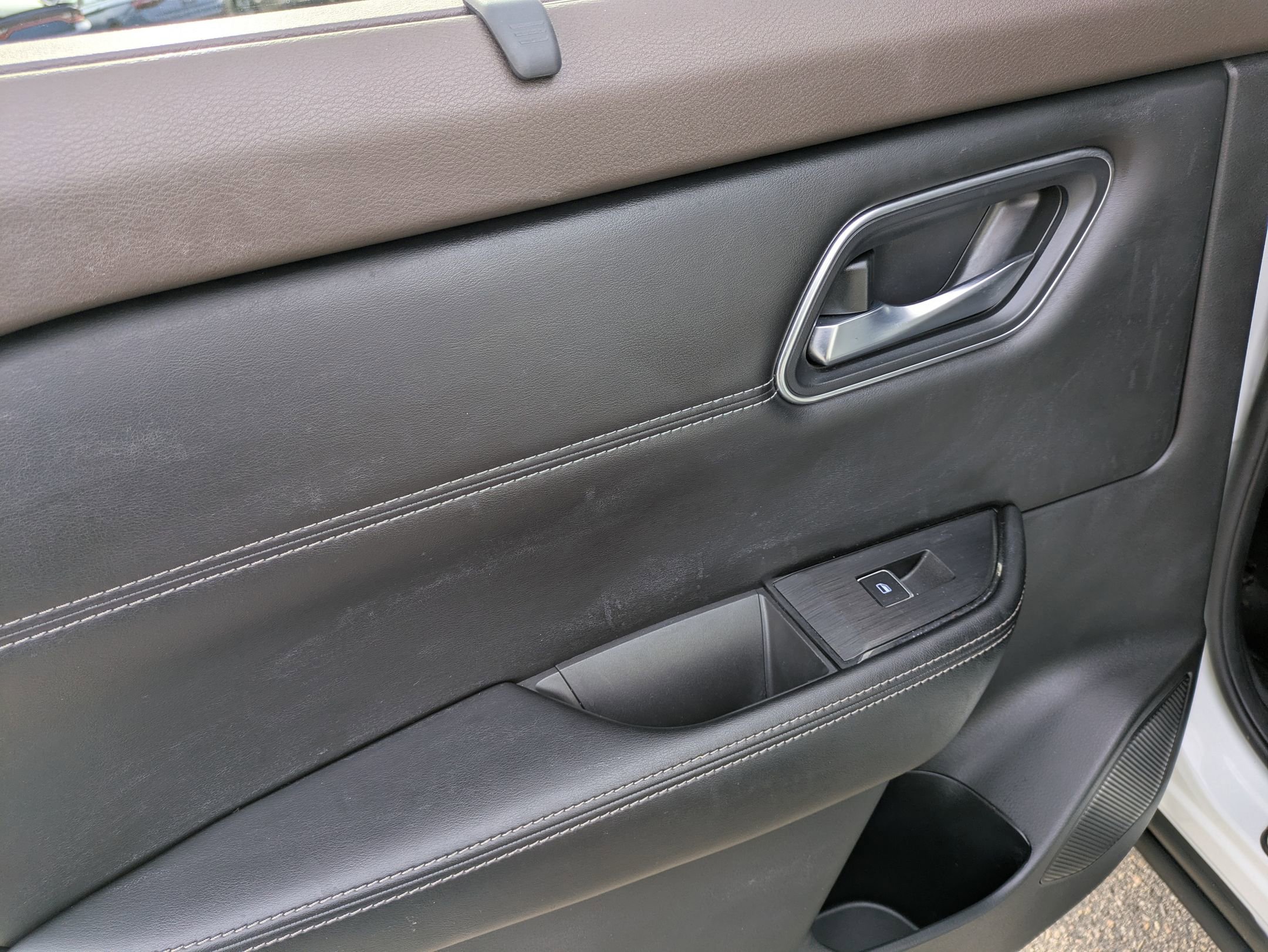 Used 2021 Nissan Rogue Platinum image 27