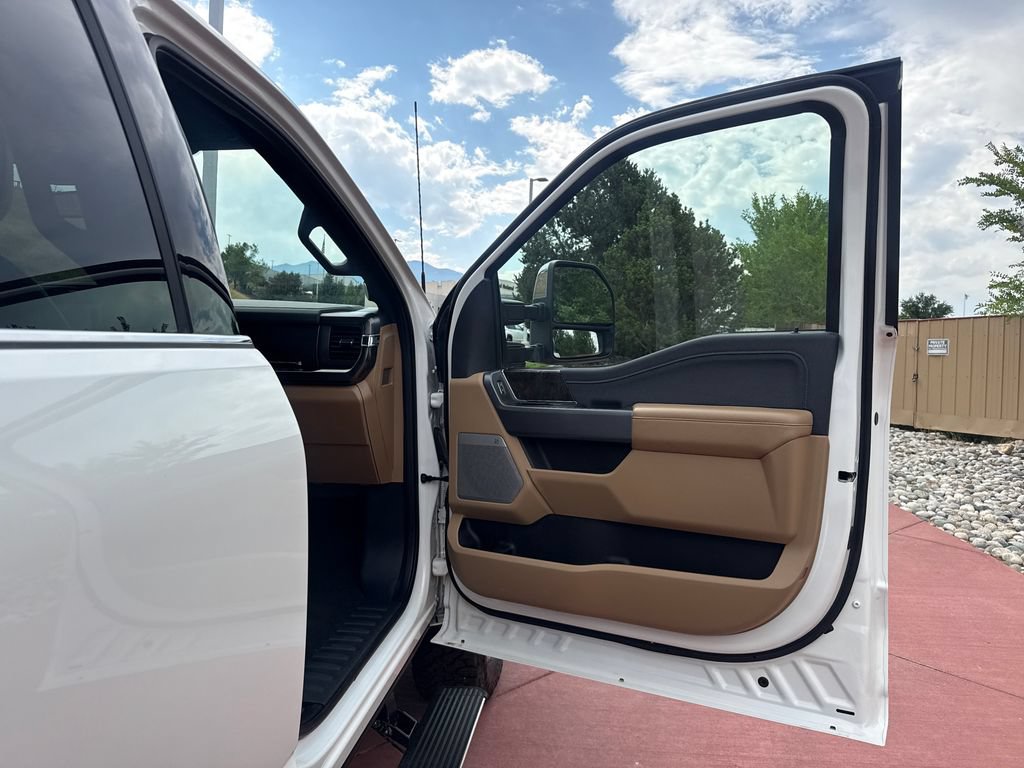 Certified 2024 Ford F350 Lariat w/ Lariat Ultimate Package AWD/4WD image 28