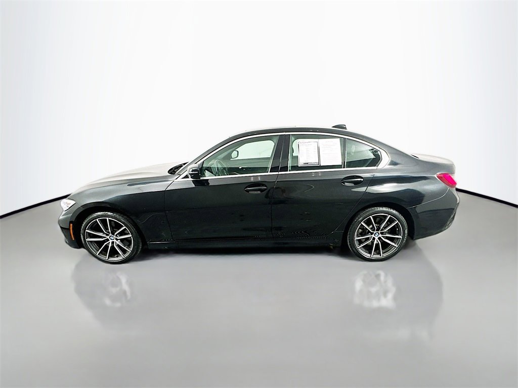 Used 2020 BMW 330i xDrive Sedan w/ Convenience Package image 4