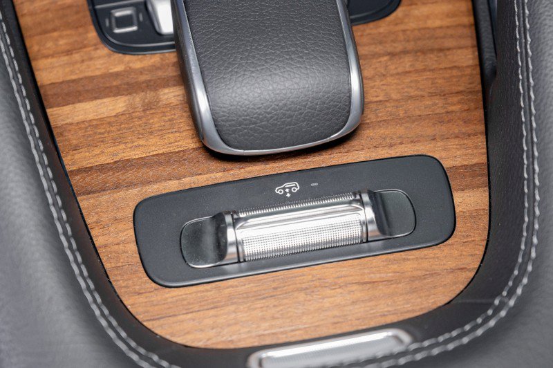 Certified 2025 Mercedes-Benz GLS 450 4MATIC image 26