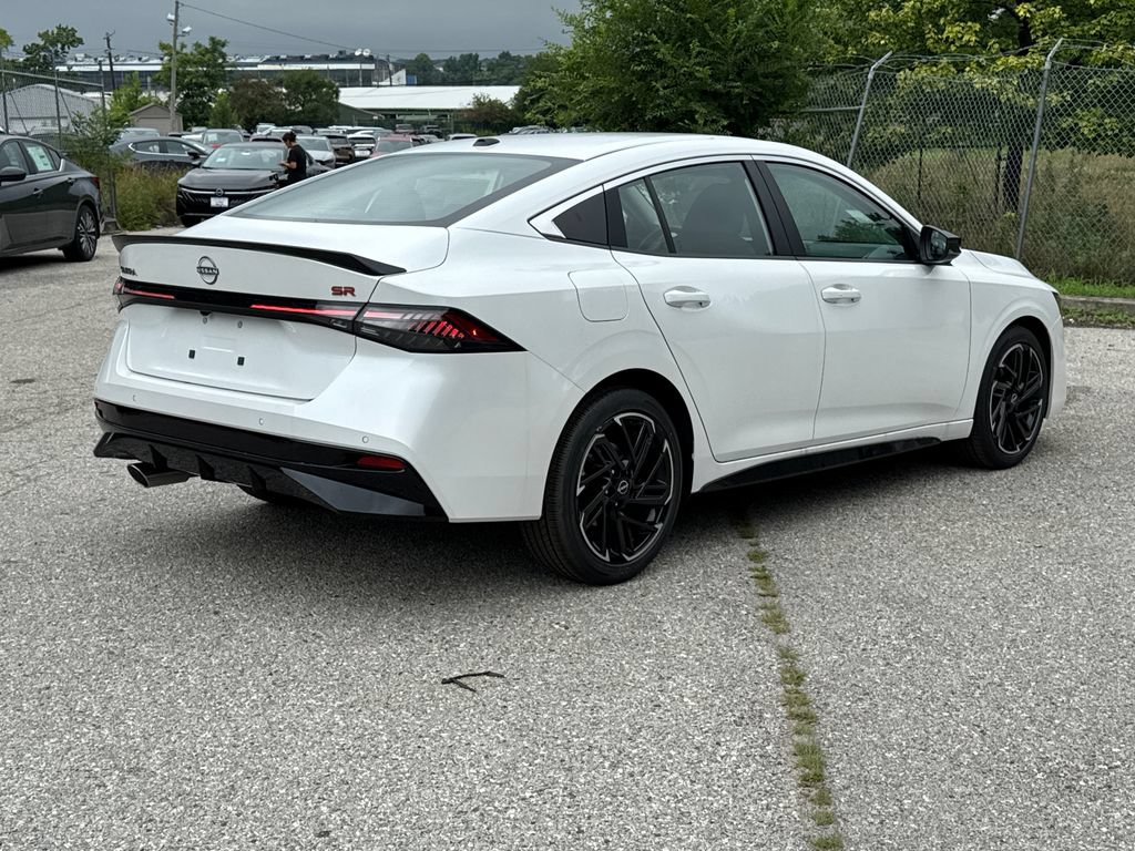 New 2026 Nissan Sentra SR w/ SR Premium Package FWD image 2