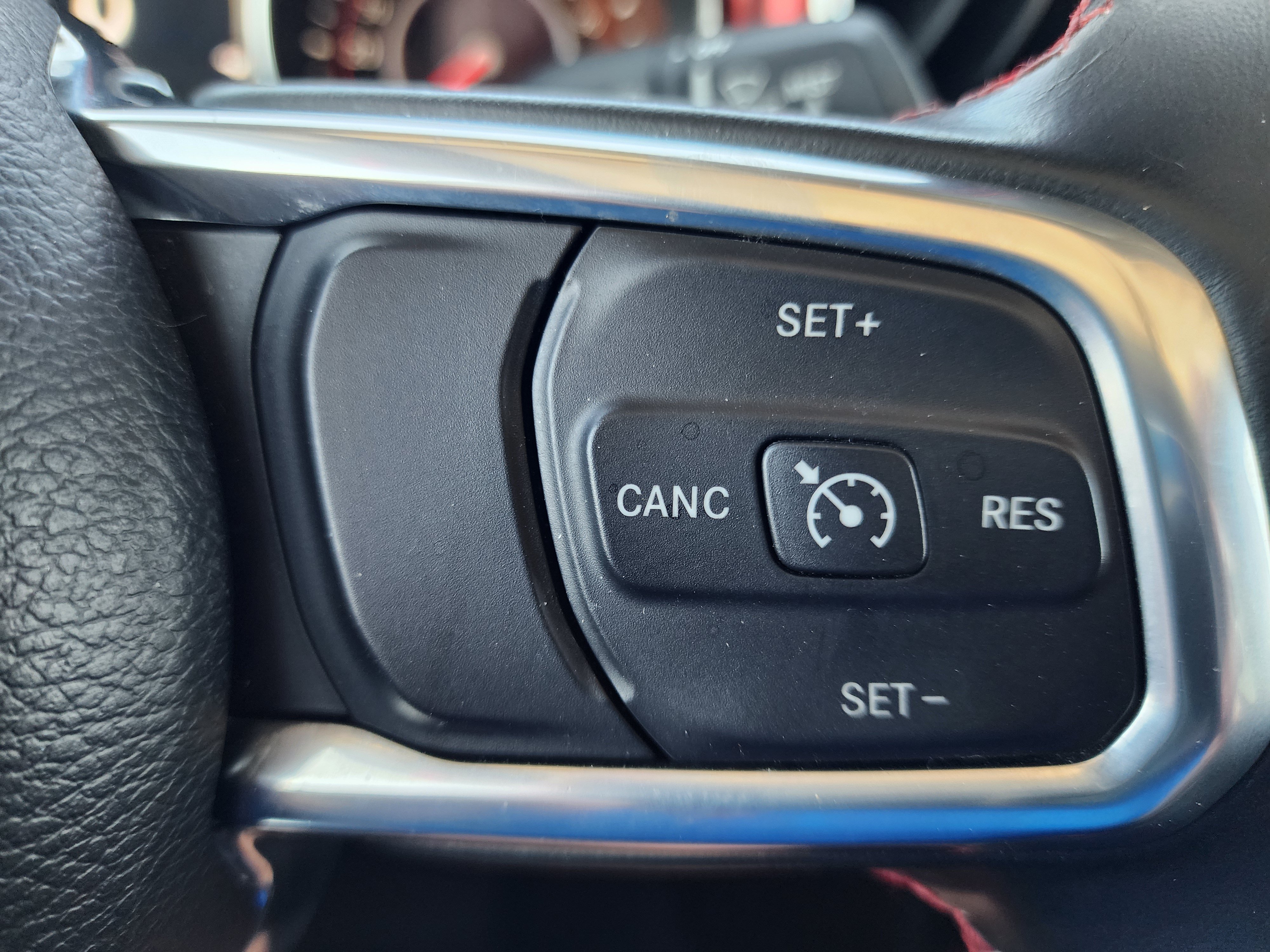 Used 2021 Jeep Gladiator Rubicon AWD/4WD image 22