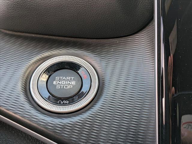 Used 2024 Jeep Grand Cherokee Altitude AWD/4WD image 16