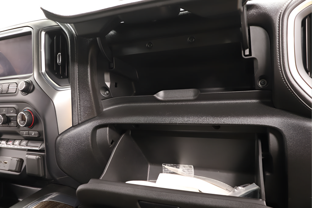 Used 2019 Chevrolet Silverado 1500 LT Trail Boss AWD/4WD image 30
