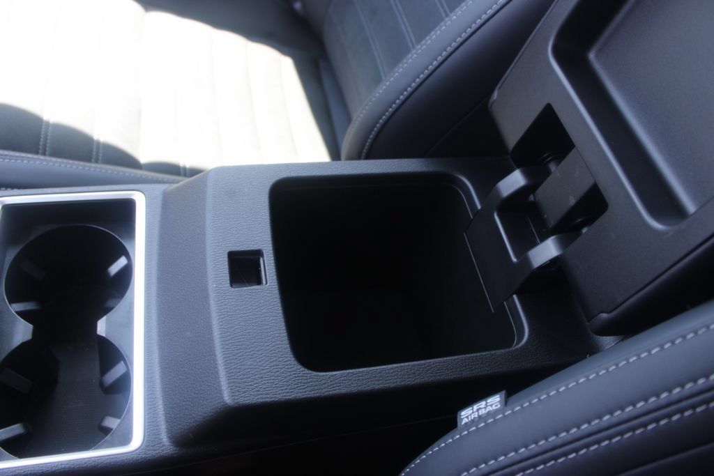 Used 2026 Nissan Rogue SL AWD/4WD image 46