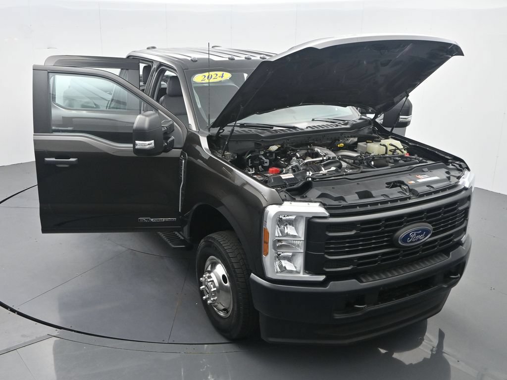 Used 2024 Ford F350 XL AWD/4WD image 47