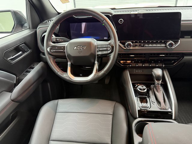 Used 2024 Chevrolet Colorado Z71 w/ Z71 Convenience Package 2 image 29