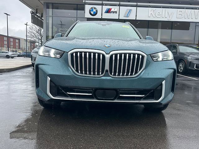 New 2026 BMW X5 xDrive40i image 2