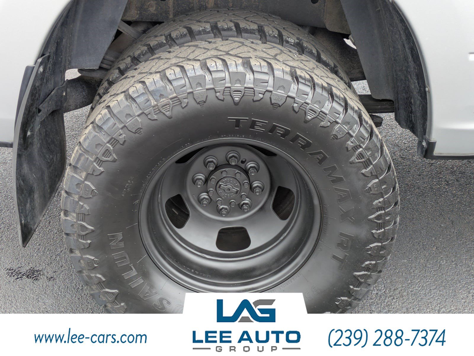 Used 2018 RAM 3500 SLT AWD/4WD image 9