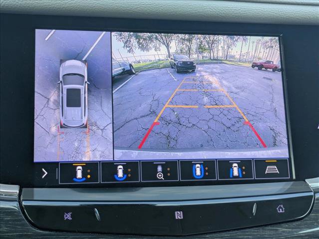 Used 2020 Cadillac XT6 Premium Luxury FWD image 14