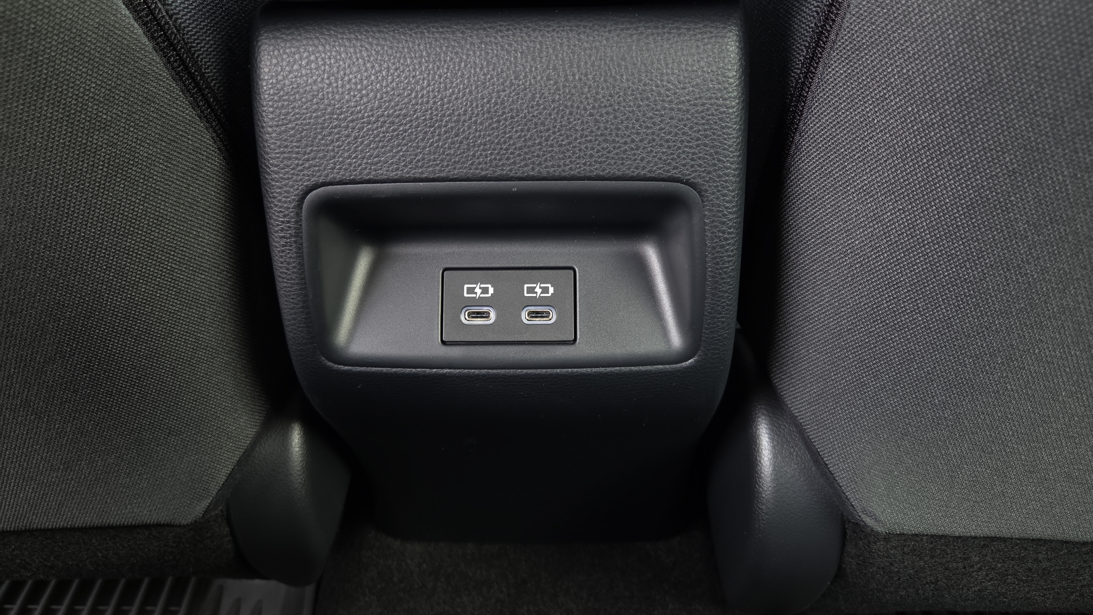 Certified 2026 Toyota Corolla SE FWD image 11