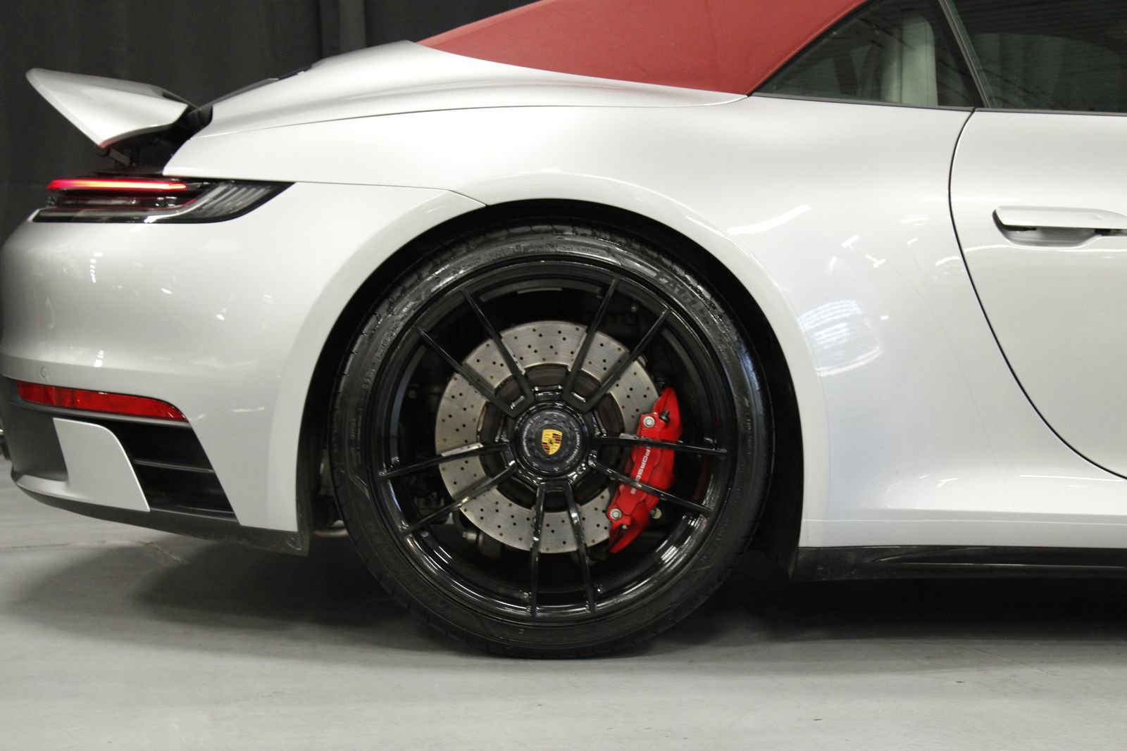 Certified 2024 Porsche 911 Carrera 4 GTS w/ Premium Package AWD/4WD image 36
