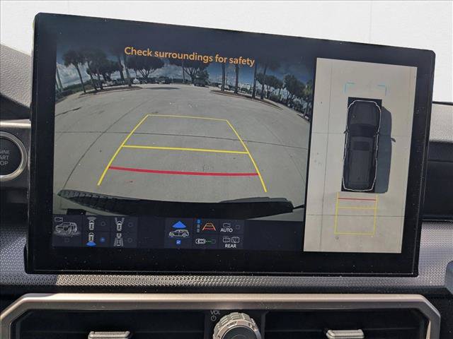 Used 2025 Toyota 4Runner Limited AWD/4WD image 13