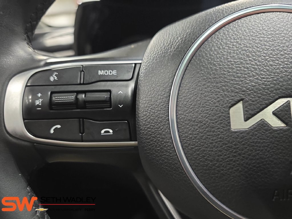 Used 2023 Kia K5 GT-Line FWD image 17