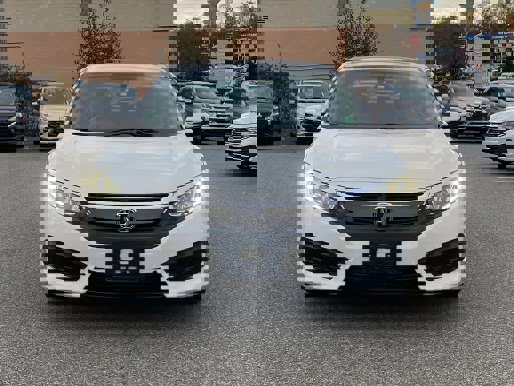 Used 2018 Honda Civic EX image 6