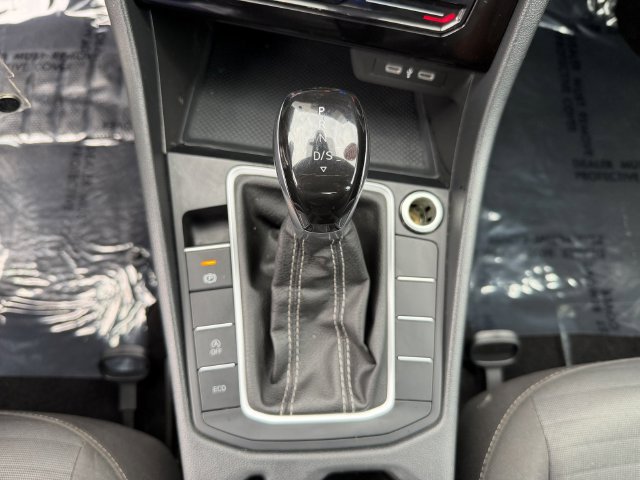Used 2025 Volkswagen Jetta S FWD image 26