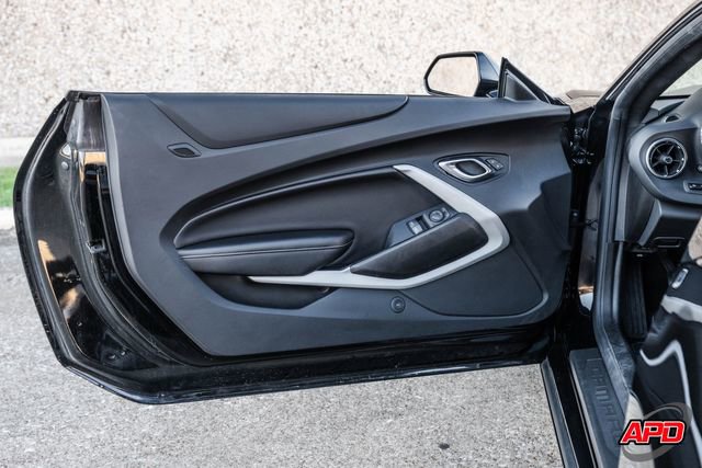 Used 2020 Chevrolet Camaro SS image 65