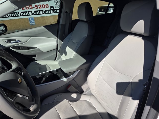 Used 2019 Chevrolet Volt LT w/ Power Convenience Package image 8