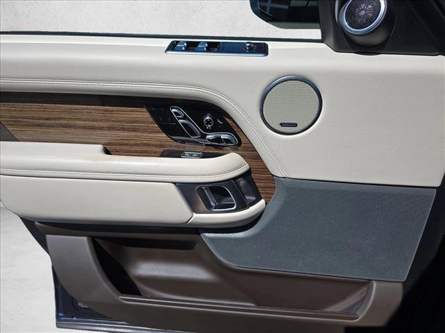 Used 2018 Land Rover Range Rover HSE image 27