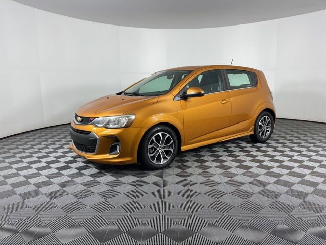 Used 2017 Chevrolet Sonic LT w/ Fun and Sun Package image 5