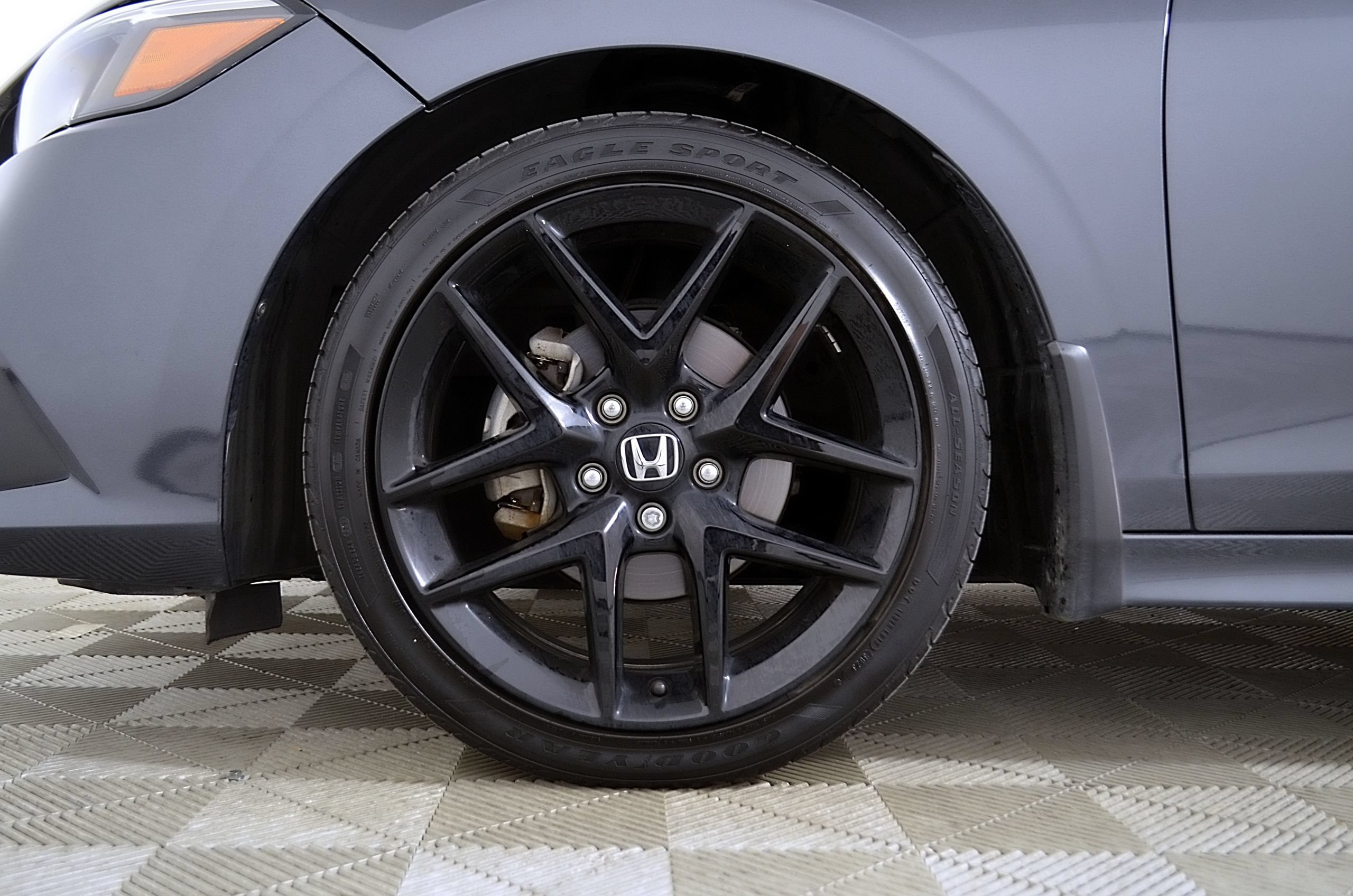 Used 2024 Honda Civic Sport image 11