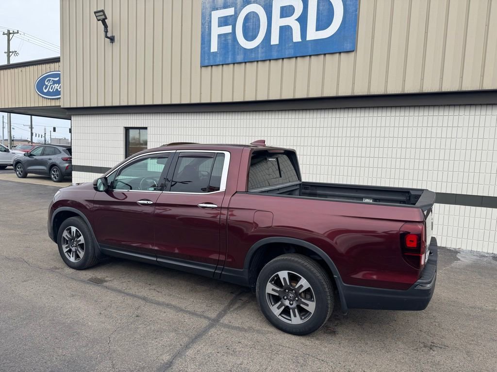 Used 2019 Honda Ridgeline RTL-E image 2