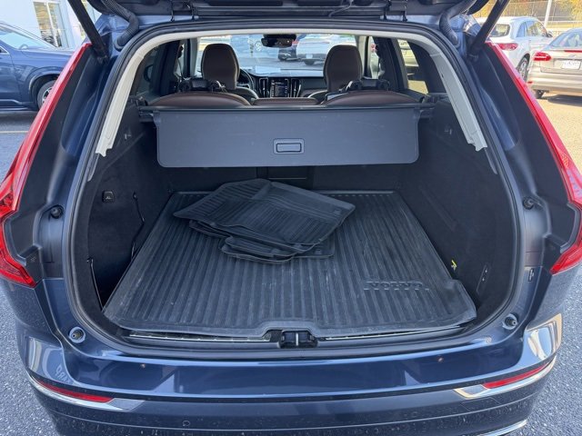 Used 2019 Volvo XC60 T6 Inscription w/ Protection Package image 16