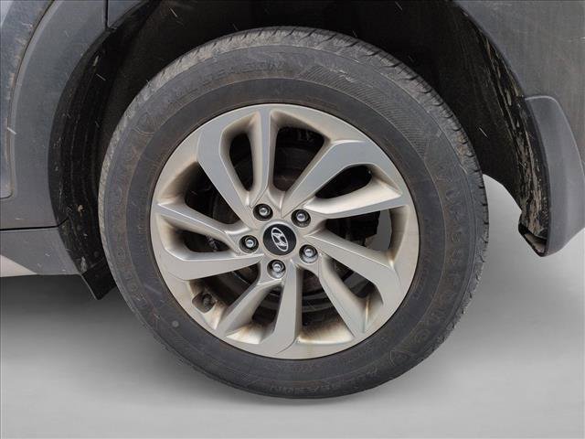 Used 2017 Hyundai Tucson SE image 12