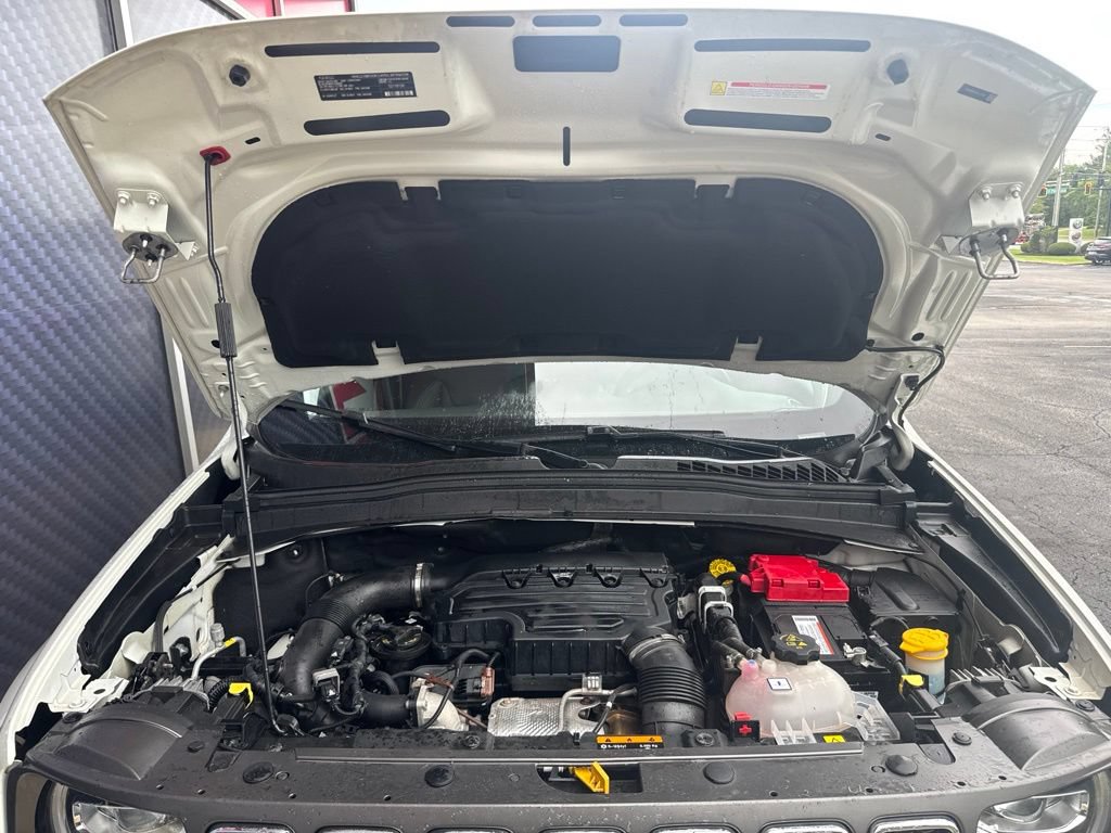 Used 2020 Jeep Renegade Limited w/ UConnect 8.4 Nav Group AWD/4WD image 21
