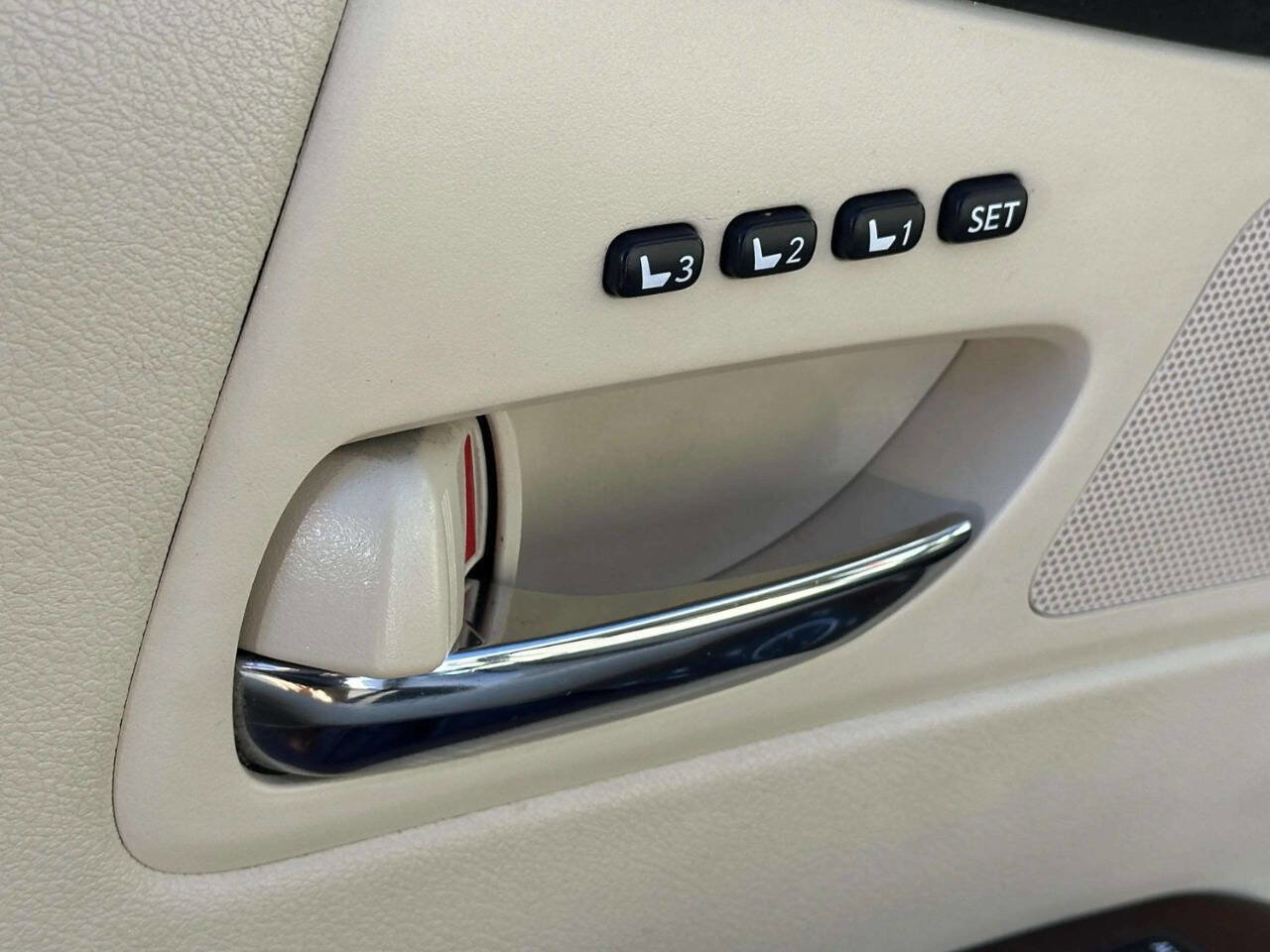 Used 2014 Lexus RX 350 AWD w/ Navigation Package image 10