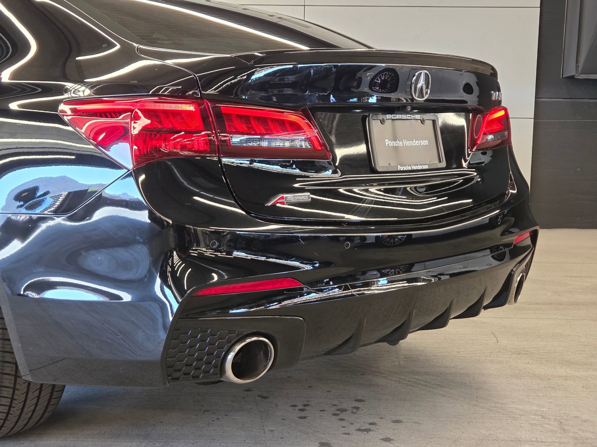 Used 2019 Acura TLX V6 w/ Technology & A-SPEC Pkg image 8