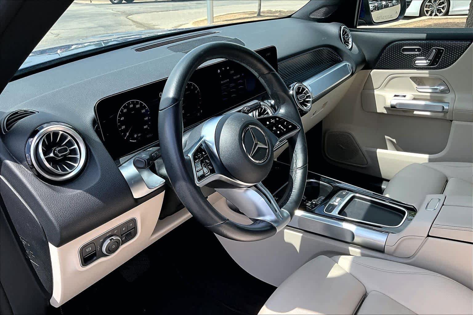 Certified 2024 Mercedes-Benz GLB 250 image 18