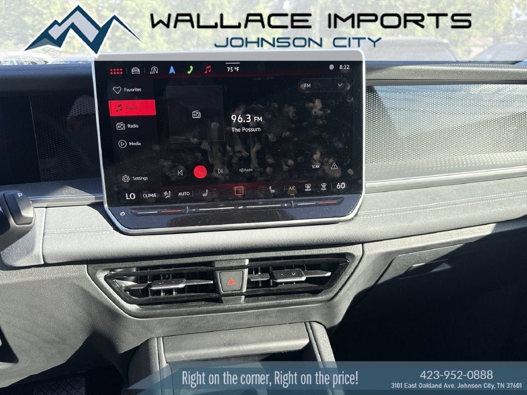 New 2025 Volkswagen Tiguan SE AWD/4WD image 12