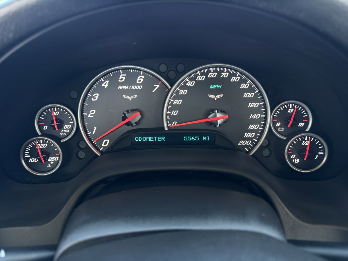 Used 2008 Chevrolet Corvette Convertible RWD image 30