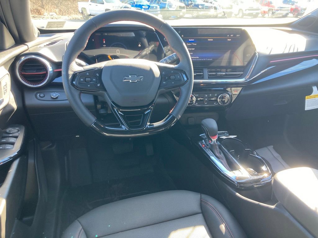 New 2026 Chevrolet Trax RS w/ Driver Confidence Package image 9