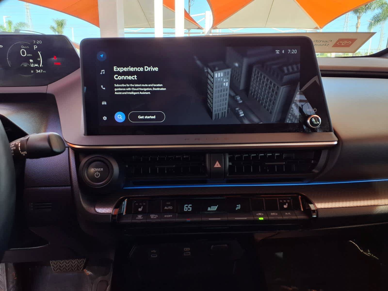 Certified 2025 Toyota Prius XLE FWD image 22