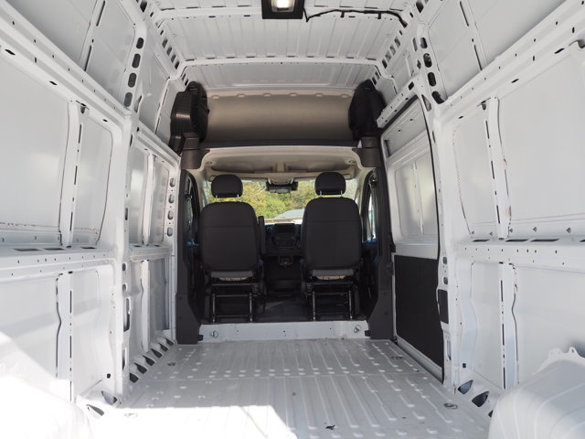 New 2025 RAM ProMaster 3500 w/ Roll-Up Rear Door Package image 14