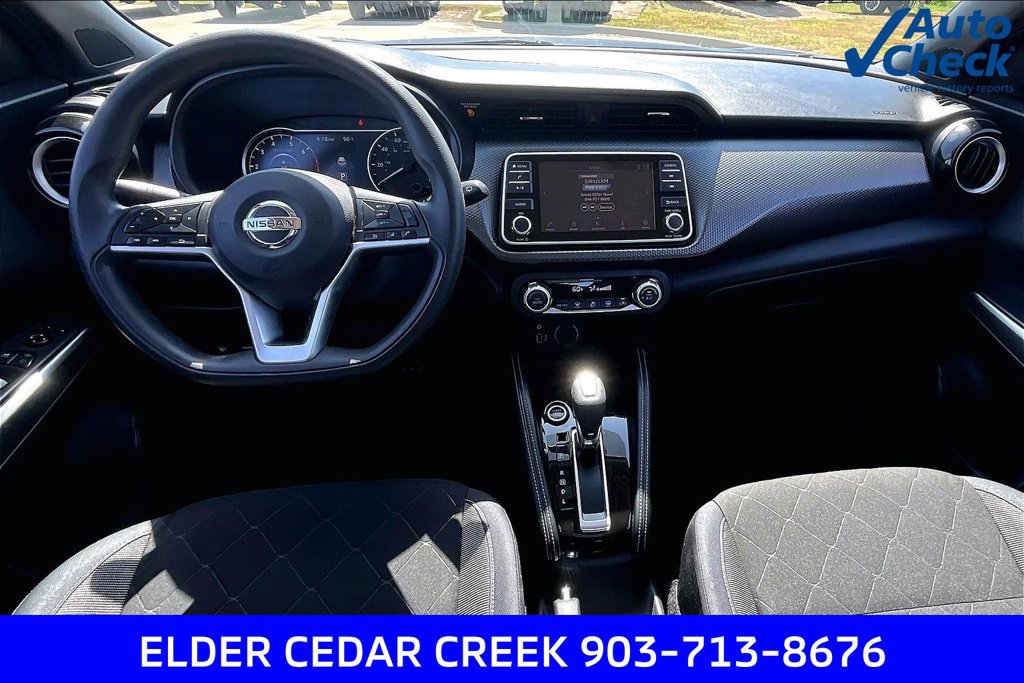 Used 2018 Nissan Kicks SV FWD image 16