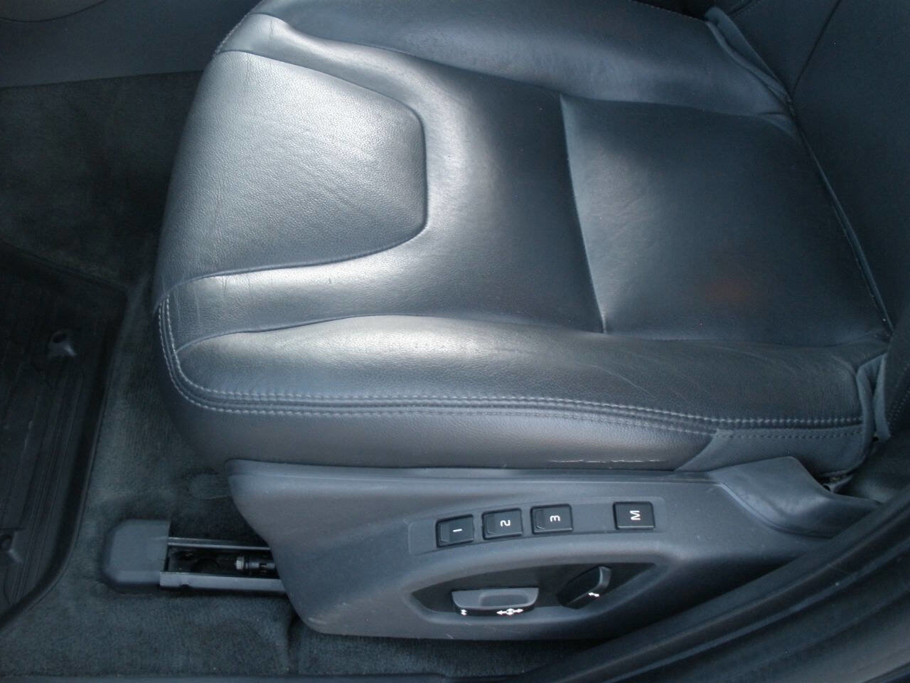 Used 2015 Volvo V60 T5 Premier image 38