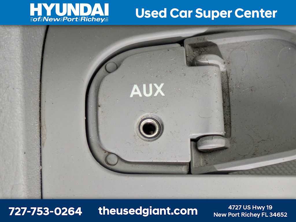 Used 2009 Kia Spectra LX FWD image 21