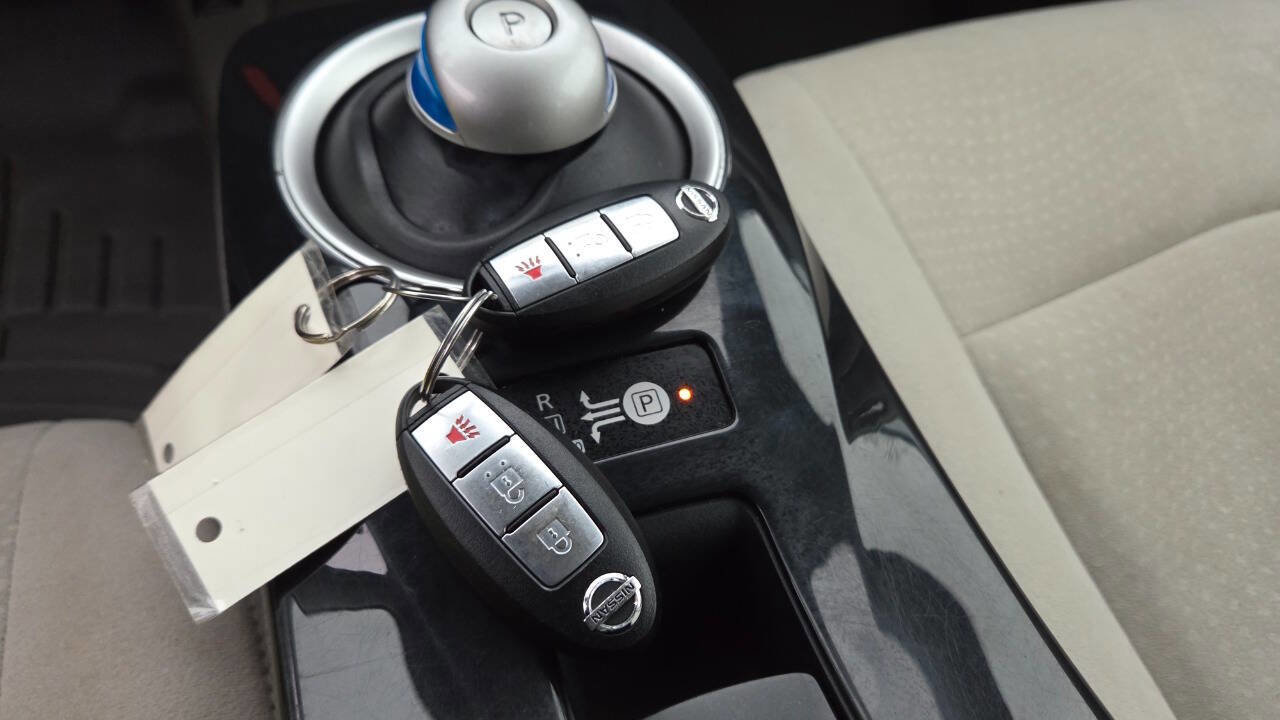 Used 2012 Nissan Leaf SV image 47