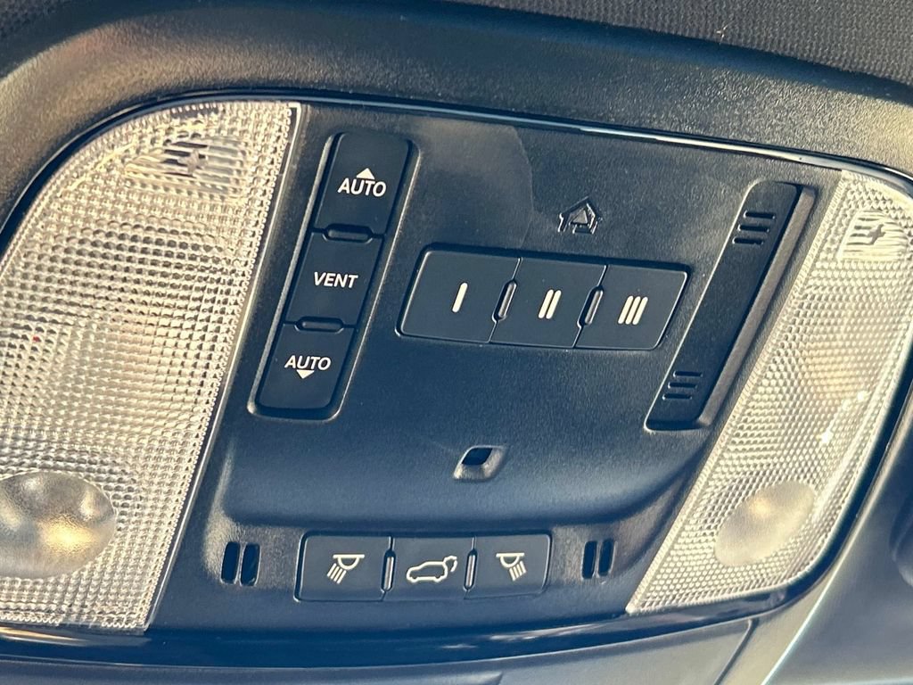 Certified 2025 Dodge Durango GT AWD/4WD image 36