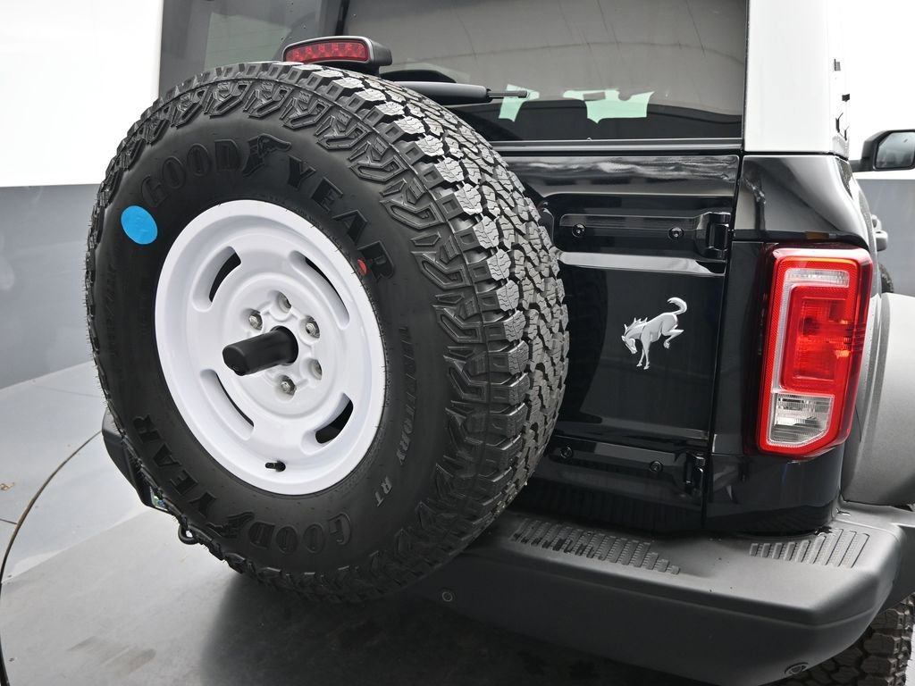 New 2026 Ford Bronco Heritage Edition AWD/4WD image 10