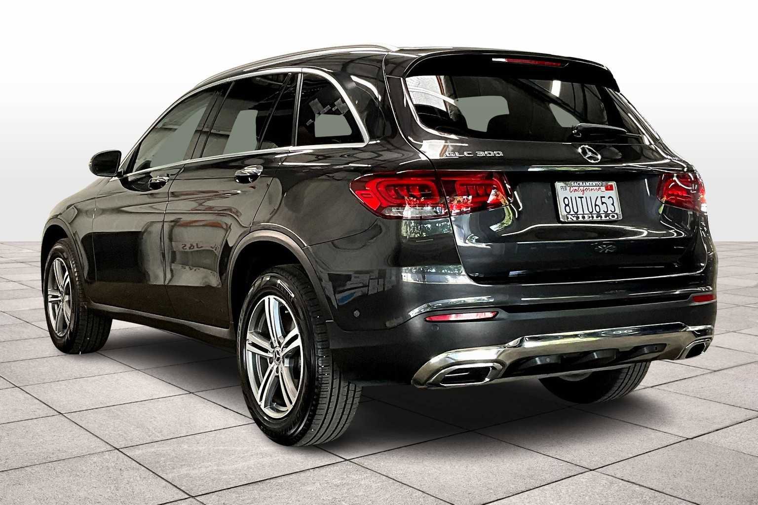 Used 2021 Mercedes-Benz GLC 300 4MATIC image 15