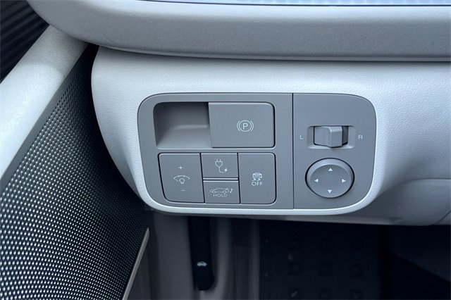 Certified 2025 Hyundai Ioniq 6 SEL image 37