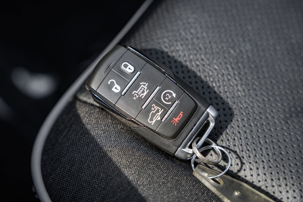 Used 2025 RAM 1500 Limited image 59