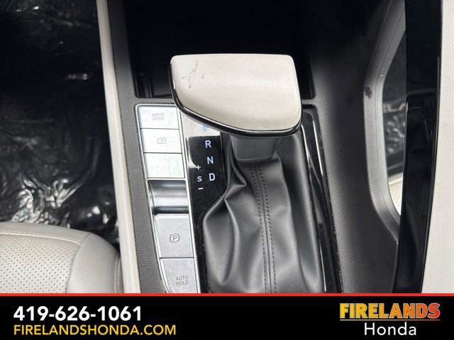 Used 2023 Hyundai Elantra Limited FWD image 25